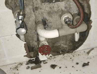 梨树卫生间漏水维修公司专业为您介绍下梨树查漏水的服务流程是怎么样的。首先需求找专业的师傅走效